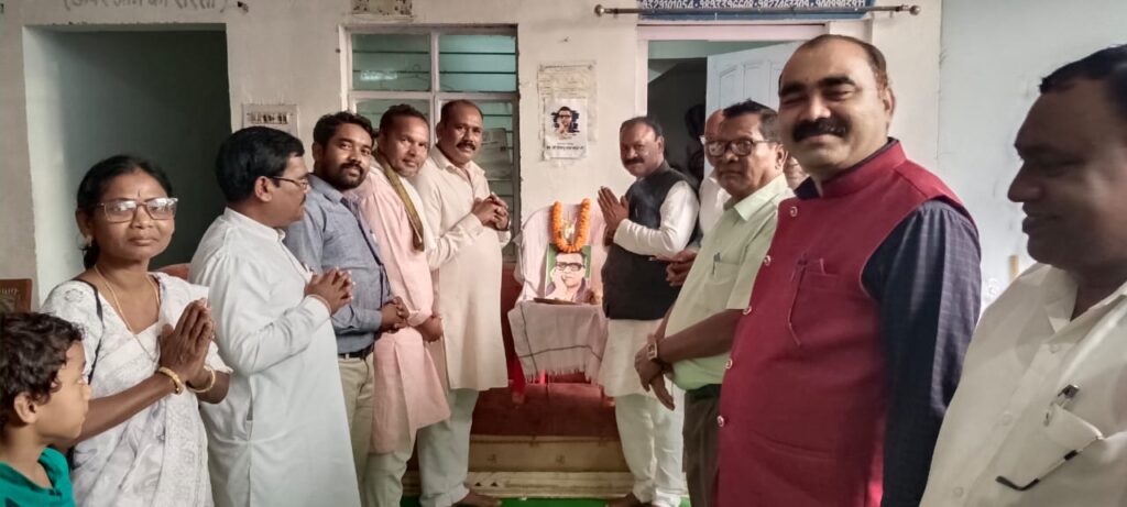 अनुसूचित जनजाति वर्ग में पुनः बहाल करने मानिकपुरी पनिका/पनका समाज का सयुंक्त मोर्चा तत्वाधान पर बैठक सम्पन्न<br><br> 2 IMG 20230725 WA0452
