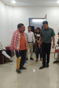 *दिव्यांगों को कृत्रिम उपकरणों के लिये अब नही पडेगा भटकना, कलेक्टोरेट मे ही बनेंगे सहायक उपकरण* 1 IMG 20230812 WA0377