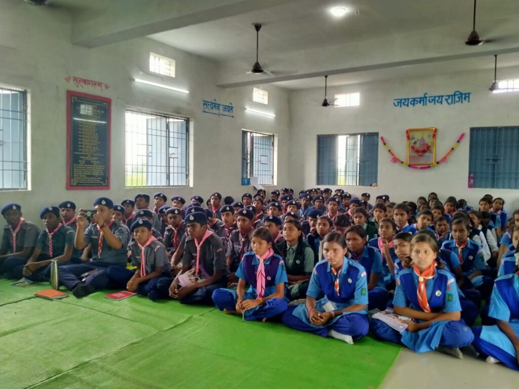 *जिला बलौदाबाजार-भाटापारा पुलिस द्वारा स्काउट/गाइड सेमिनार ग्राम छेरकापुर में आयोजित किया गया आग्रह अभियान कार्यक्रम* 3 IMG 20230911 WA0123
