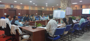 रायपुर ब्रेकिंग न्यूज़ - मतगणना स्थल पर मोबाइल फोन रहेगा प्रतिबंधित-जिला निर्वाचन अधिकारी डॉ. फटिंग धूम्रपान पे भी रहेगा प्रतिबंध 3 WhatsApp Image 2023 11 28 at 6.44.21 PM