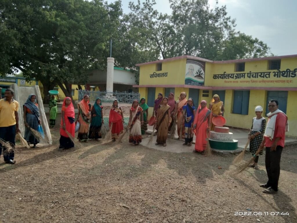 *करमदा और रवान में विकिसत भारत संकल्प यात्रा शिविर आज* 1 Polish 20231218 181657174