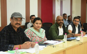 इलेक्ट्रानिक्स एवं सूचना प्रौद्योगिकी विभाग की प्रमुख सचिव श्रीमती निहारिका बारिक ने विभाग की समीक्षा बैठक ली 3 1704615881 eee3f652ceb3371a3a46 1024x646 1