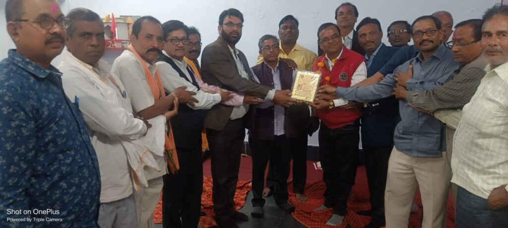 लाहोद प्रांत अध्यक्ष पुनीत सेन का महासमुंद जिले के प्रथम आगमन पर समाज जनों, द्वारा किया गया जगह-जगह भव्य स्वागत। 1 Polish 20240104 080358901