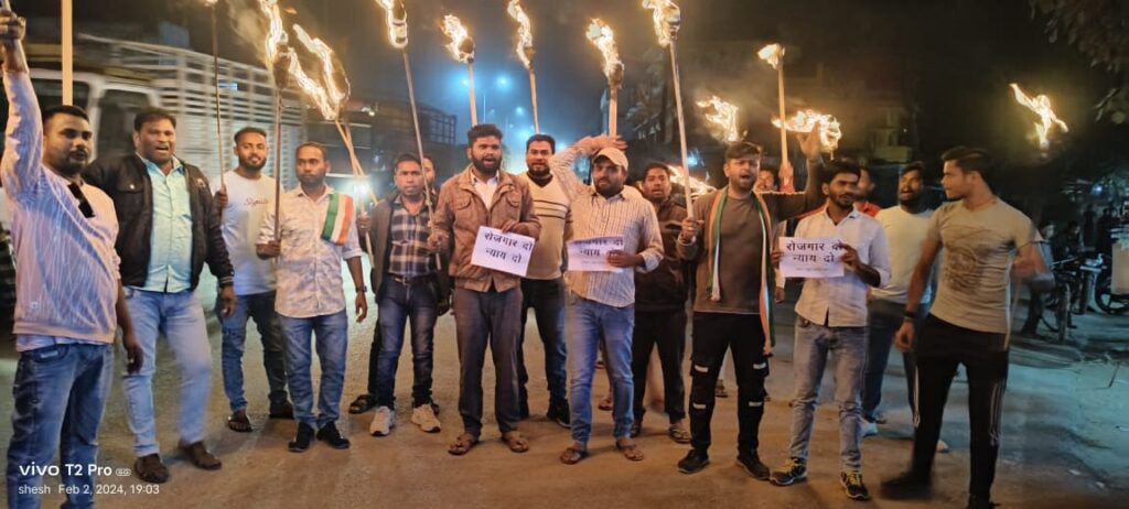 नगर पंचायत लवन युवा कांग्रेस ने निकाली मशाल रैली 1 IMG 20240204 WA0002