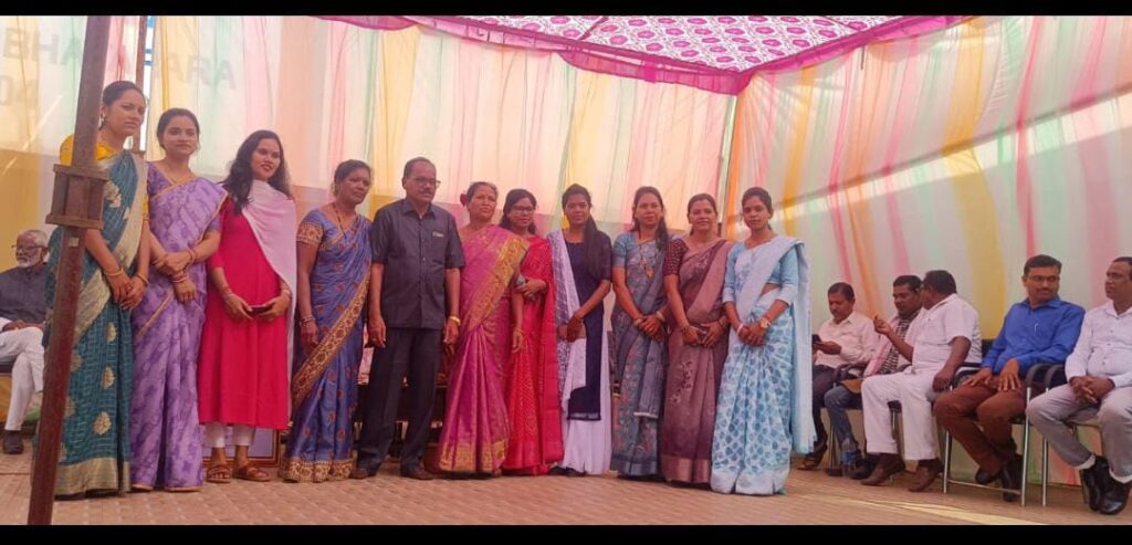 लाहोद स्कूल मे प्राचार्य का विदाई समारोह आयोजित। 2 IMG 20240228 WA0229