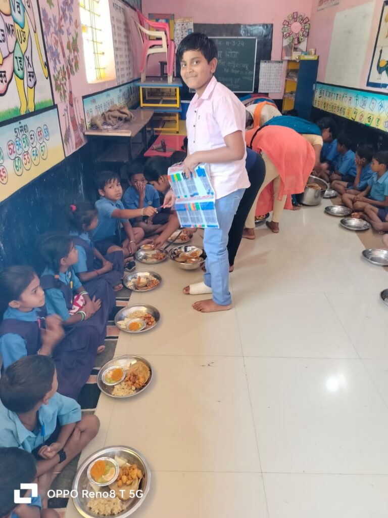 कानाकोट स्कूल में हुआ न्योता भोज 2 IMG 20240311 WA0174