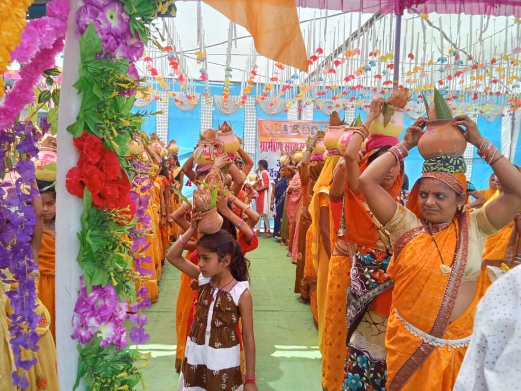 नवनिर्मित संत कर्मा माता मंदिर की प्राण प्रतिष्ठा एवं कर्मा जयंती समारोह 1 IMG 20240409 WA0127