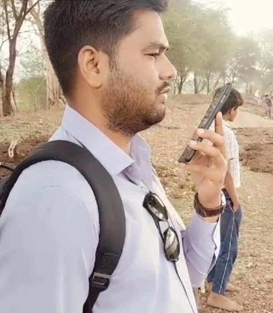 राज्य से बाहर गए ग्रामीण मतदाताओं को रिझाने जिला प्रशासन चला रहे है ’घर आजा संगी अभियान 1 IMG 20240424 WA0109