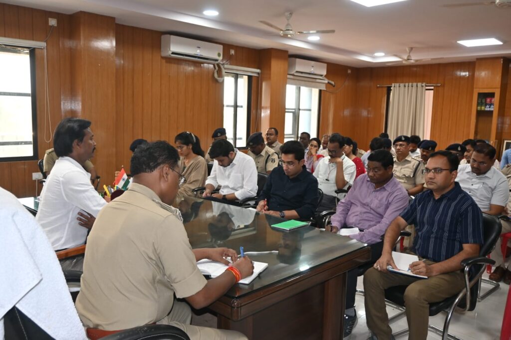 अवैध एवं मिलावटी शराब बिक्री पर प्रशासन सतर्क। 2 IMG 20240524 WA0144
