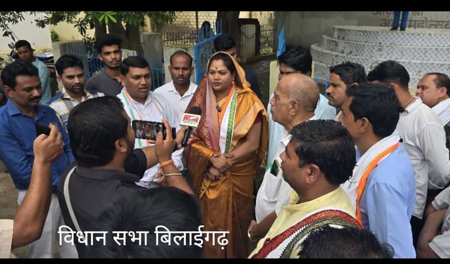 गौमाता के अपमान और जघन्य हत्या के विरोध में एसडीएम कार्यालय मे गायों को बाँध कर विरोध प्रदर्शन किया 1 img 20240816 wa00311213439954929339938