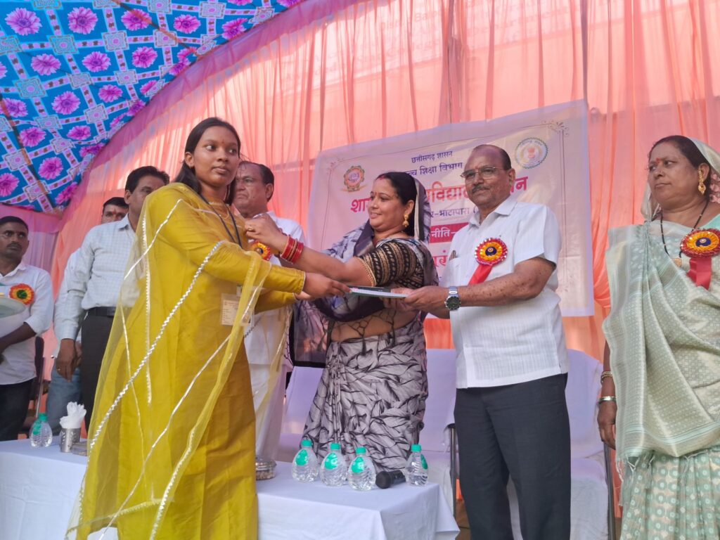 शासकीय महाविद्यालय लवन में दीक्षारंभ समारोह मनाया गया। 4 img 20240805 1646291067846865623814684