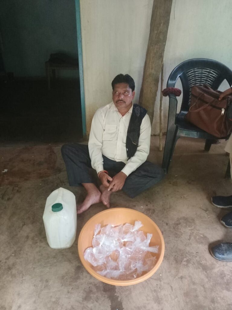 अवैध शराब के खिलाफ आबकारी विभाग की लगातार कार्रवाई है जारी। 3 img 20240917 wa02397854276601655665312