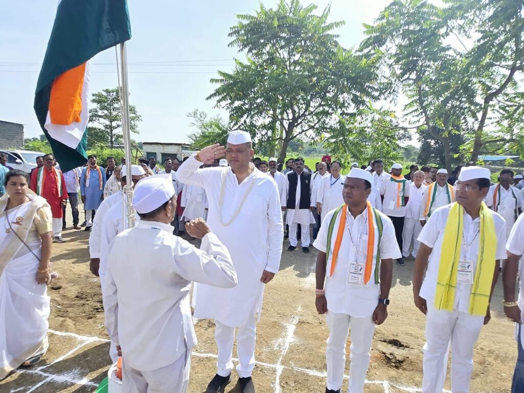 न्याय यात्रा के सफल नेतृत्व करने पर पीसीसी चीफ ने विधायक संदीप को दिए सौ में सौ अंक 1 img 20241002 wa02036322698176925396869