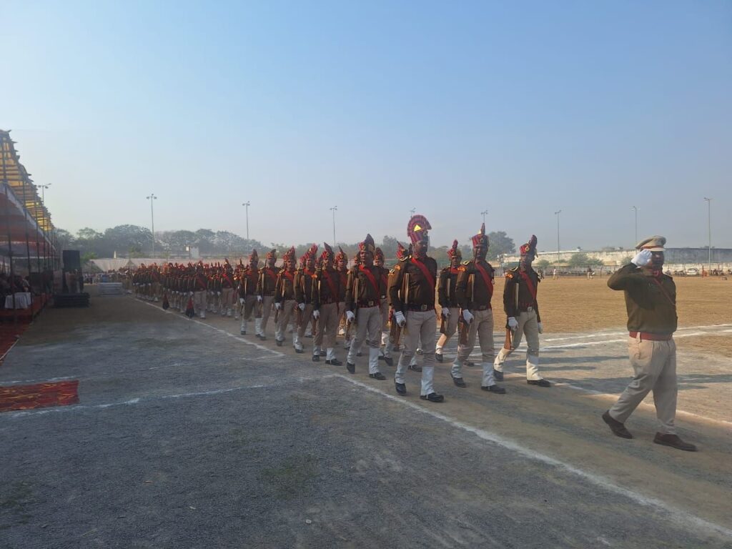 फुल ड्रेस में किया गया गणतंत्र दिवस समारोह का फ़ायनल रिहर्सल कलेक्टर -एसपी ने किया अंतिम निरीक्षण 5 img 20250124 wa00132889390352923690281