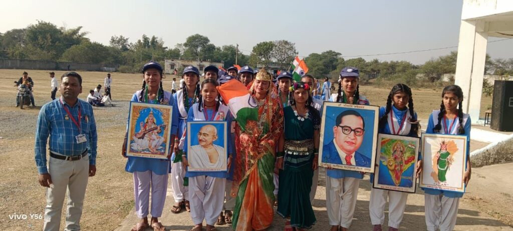 दतान(खैरा) में रासेयो ने दी 26वीं गणतंत्र दिवस पर महापुरुषों को सलामी 4 img 20250127 wa0030703767985465223166