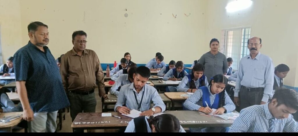 बलौदाबाजार जिला में 12 वीं का परीक्षा की शुरुवात हिंदी का परीक्षा शांतिपूर्ण सम्पन्न 1 screenshot 2025 03 01 17 47 43 15 6012fa4d4ddec268fc5c7112cbb265e79045386220674432948