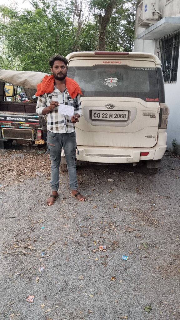 जिला बलौदाबाजार-भाटापारा पुलिस द्वारा शराब पीकर वाहन चलाने वाले लोगों पर सख्त कार्यवाही लगातार जारी आज दिनांक 30.05.2025 को माननीय न्यायालय द्वारा शराब पीकर वाहन चलाने वाले 05 वाहन चालकों को कुल ₹50,000 किया गया अर्थदंड 3 img 20250531 wa01778695002060468709915