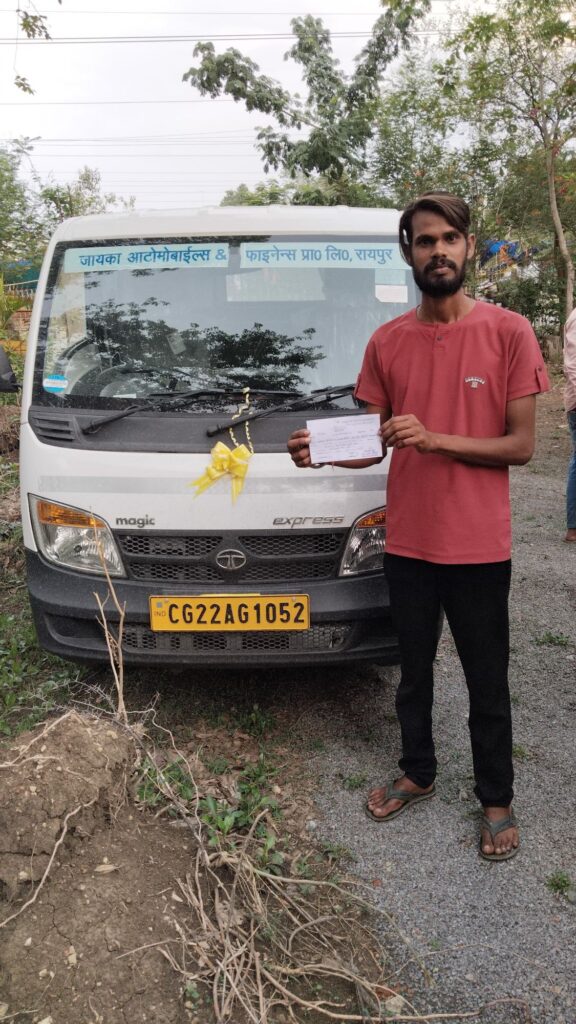 जिला बलौदाबाजार-भाटापारा पुलिस द्वारा शराब पीकर वाहन चलाने वाले लोगों पर सख्त कार्यवाही लगातार जारी आज दिनांक 30.05.2025 को माननीय न्यायालय द्वारा शराब पीकर वाहन चलाने वाले 05 वाहन चालकों को कुल ₹50,000 किया गया अर्थदंड 1 img 20250531 wa01832997968747658119164
